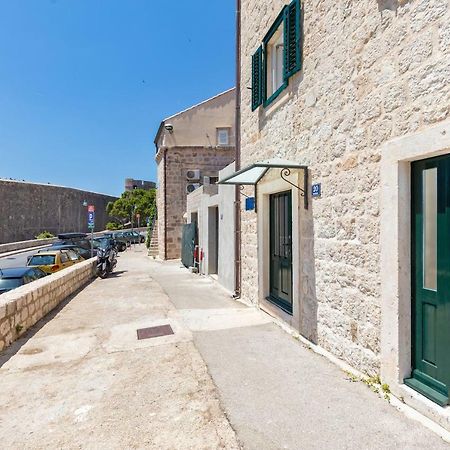 Ragusa City Walls Apartments ภายนอก รูปภาพ