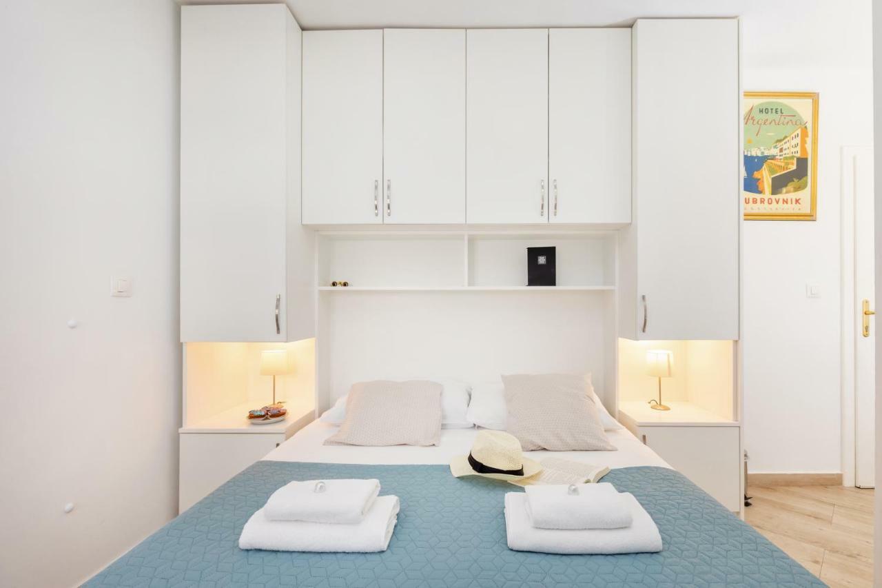 Ragusa City Walls Apartments ภายนอก รูปภาพ