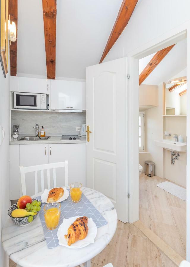 Ragusa City Walls Apartments ภายนอก รูปภาพ