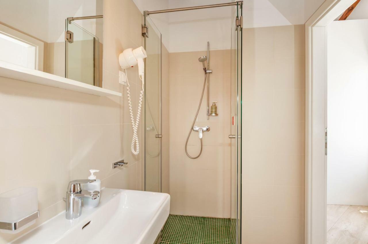 Ragusa City Walls Apartments ภายนอก รูปภาพ