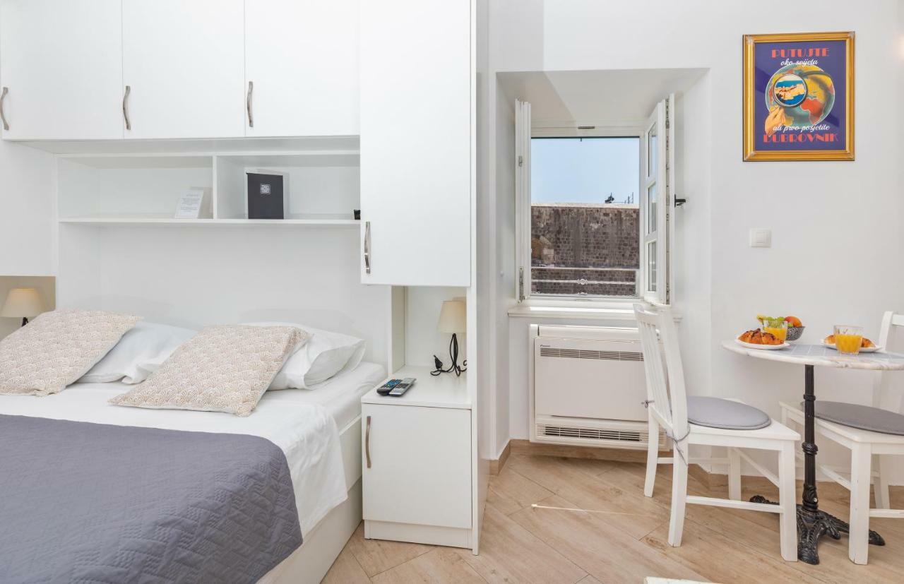 Ragusa City Walls Apartments ภายนอก รูปภาพ